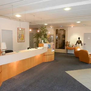 2* Hotel Dupleix - Hyper Centre - Parking Et Garage Gratuit